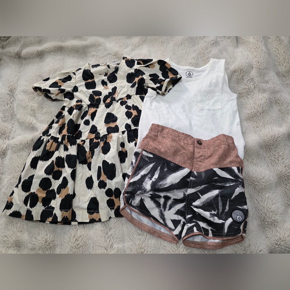 💙🩷 🐅 Twin Animal Print Set